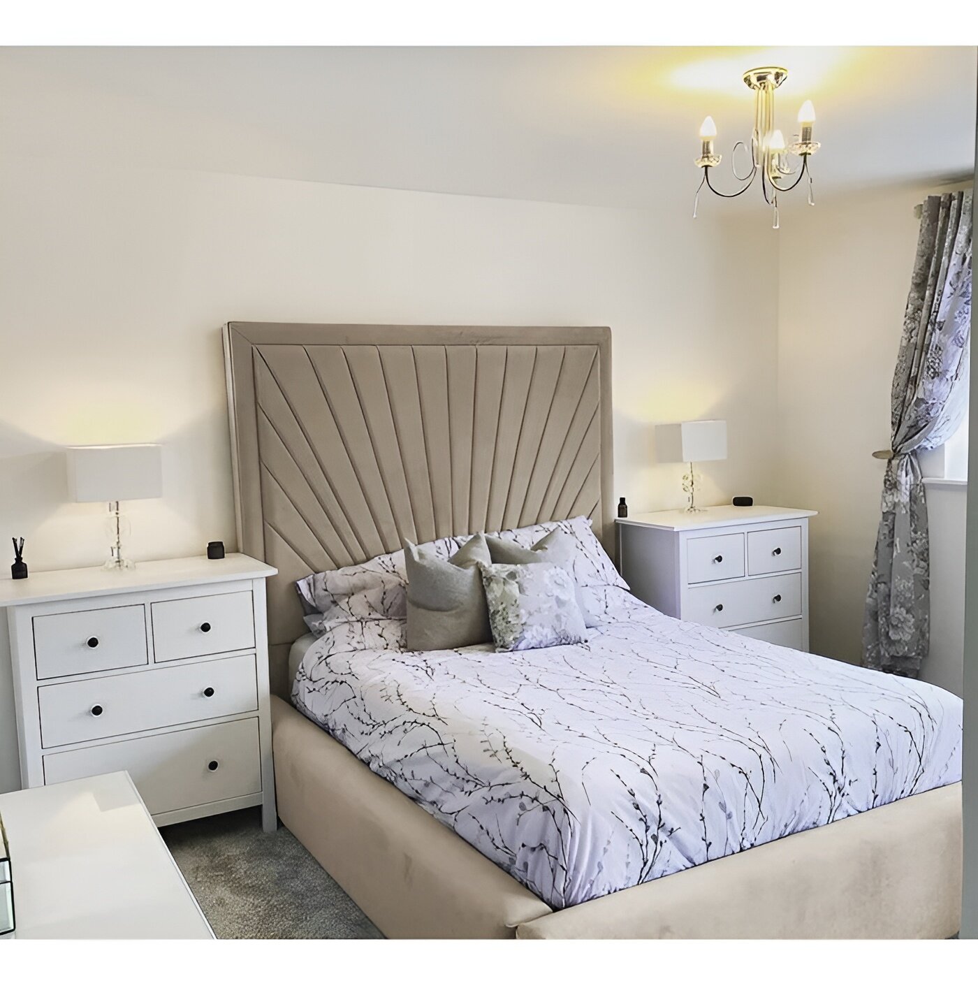 LuxeLift Storage Bed: Stylish & Functional