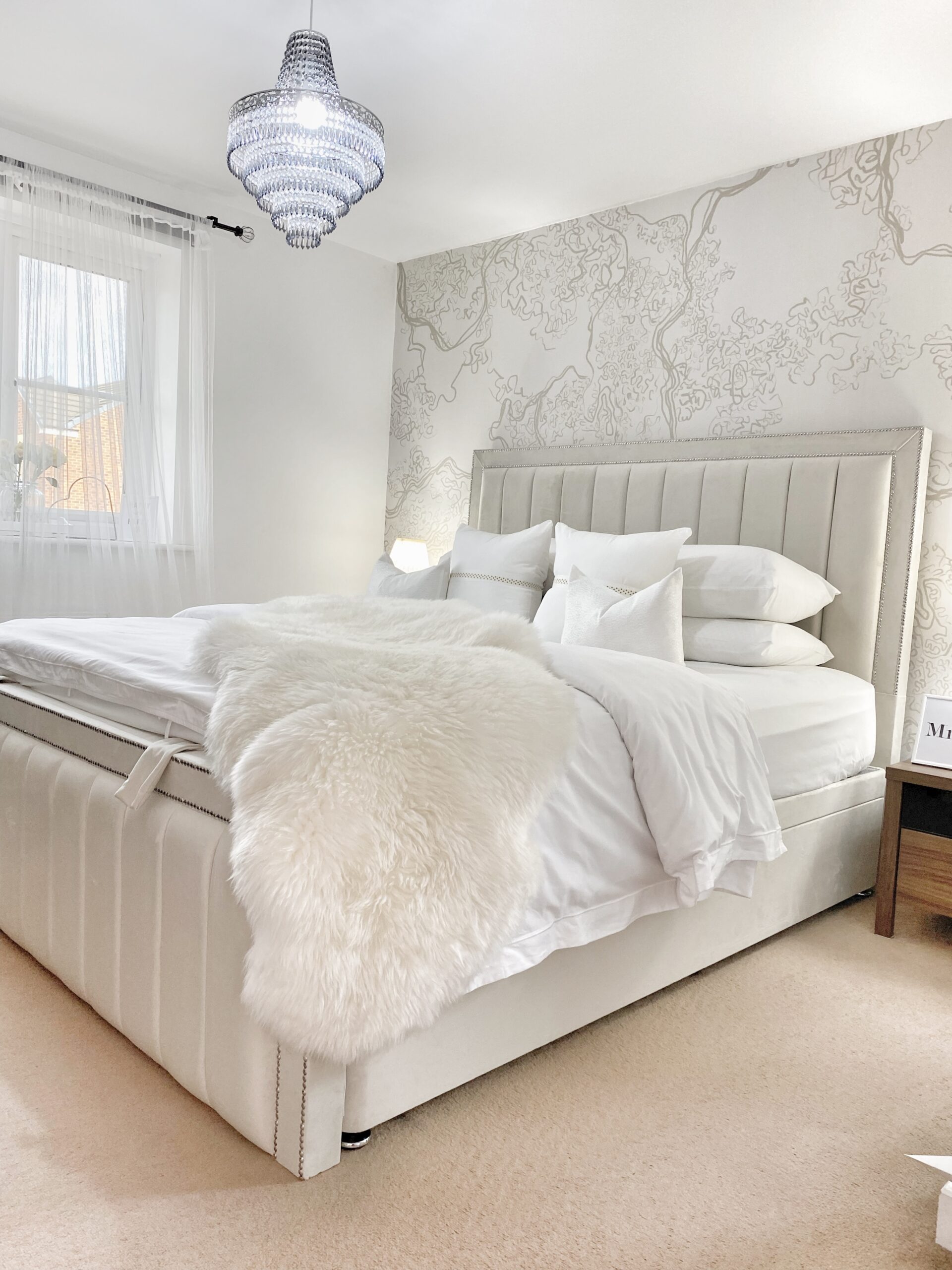 Yorkshire Storage Bed: The Ultimate Bedframe with Mattress
