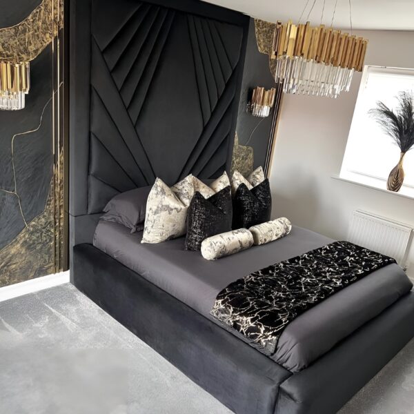 Ray Ottoman Storage Bed: Bedroom Furniture