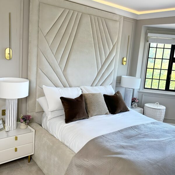 Ray Ottoman Storage Bed: Bedroom Furniture