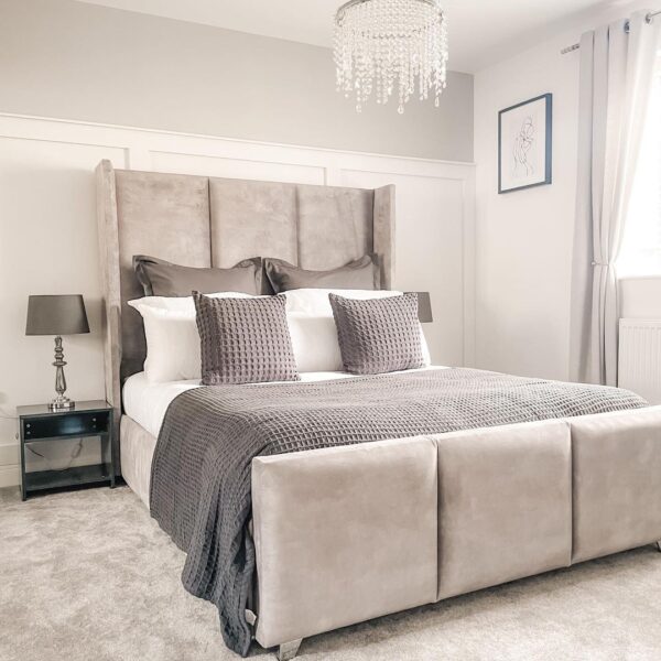 The Elite Storage Bed: Contemporary Platform with Storage