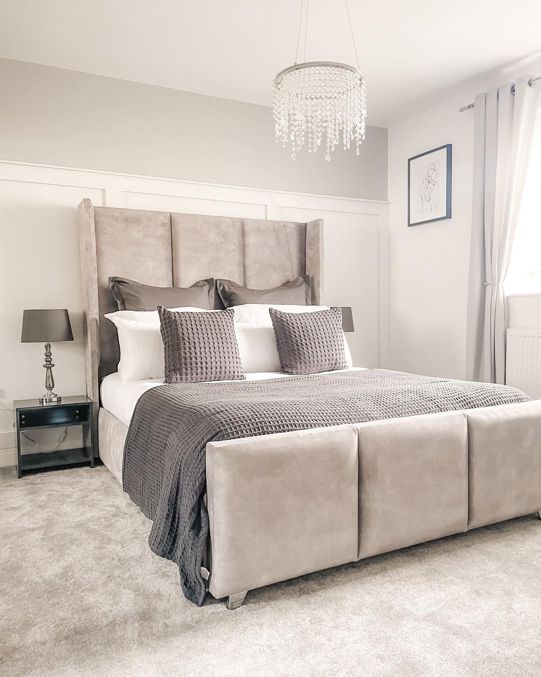 The Elite Storage Bed: Contemporary Platform with Storage