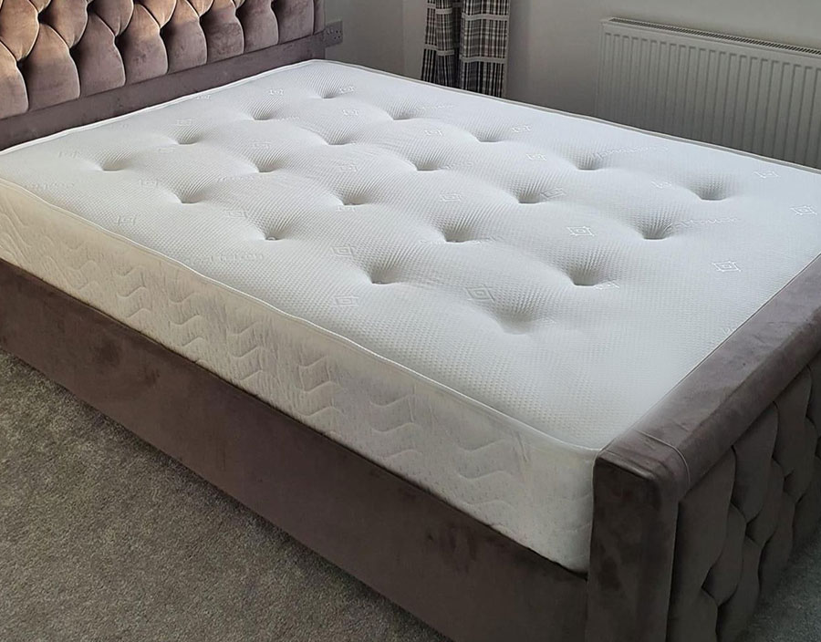 Hybrid Mattress Available In All Sizes