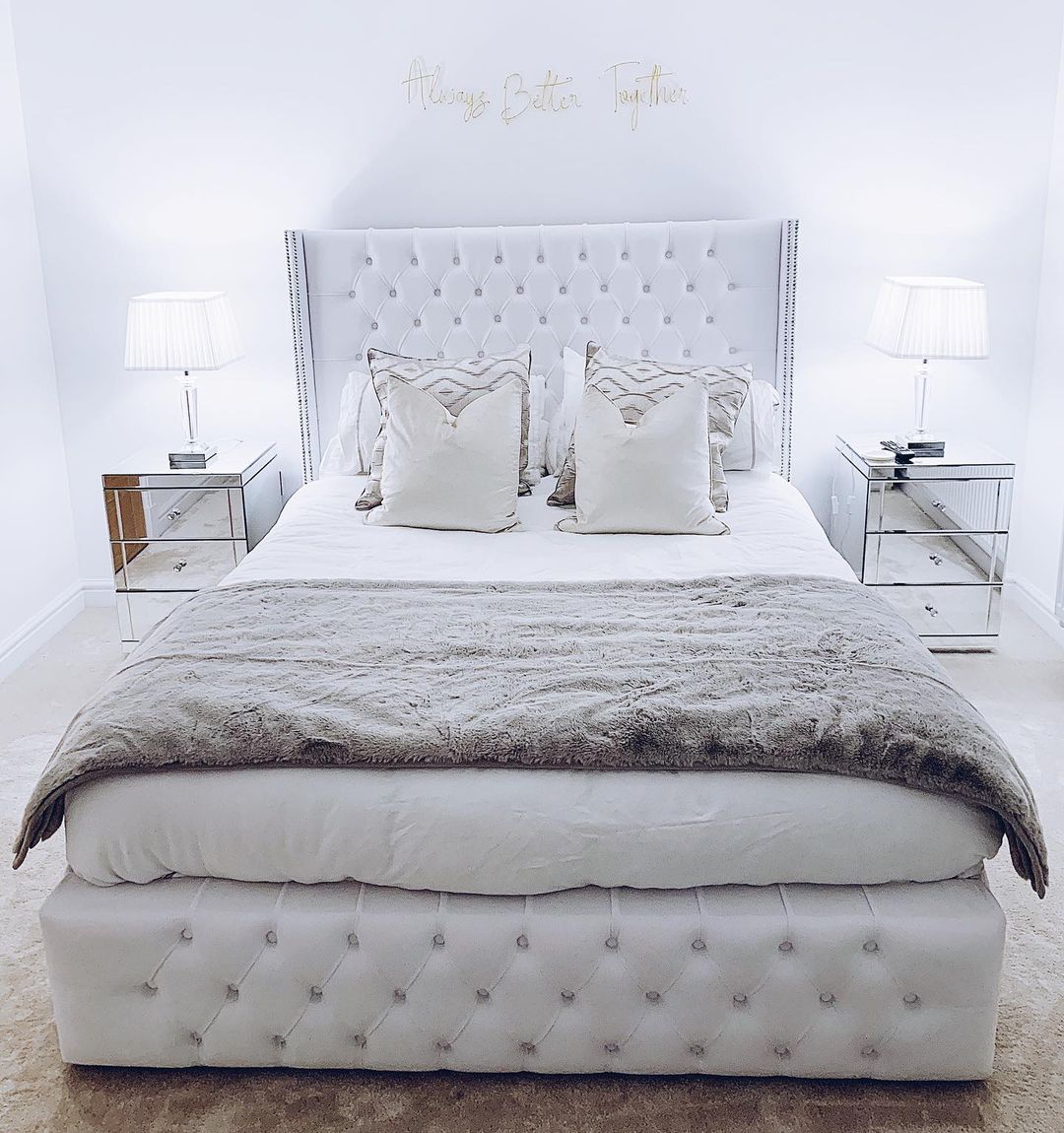 London Luxe Storage Bed: Bedroom Furniture