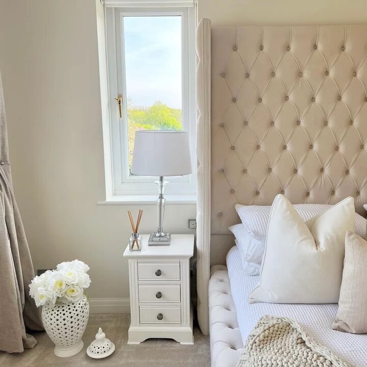 Kyiv Ottoman Storage Bed: The Ultimate Bedframe with Mattress