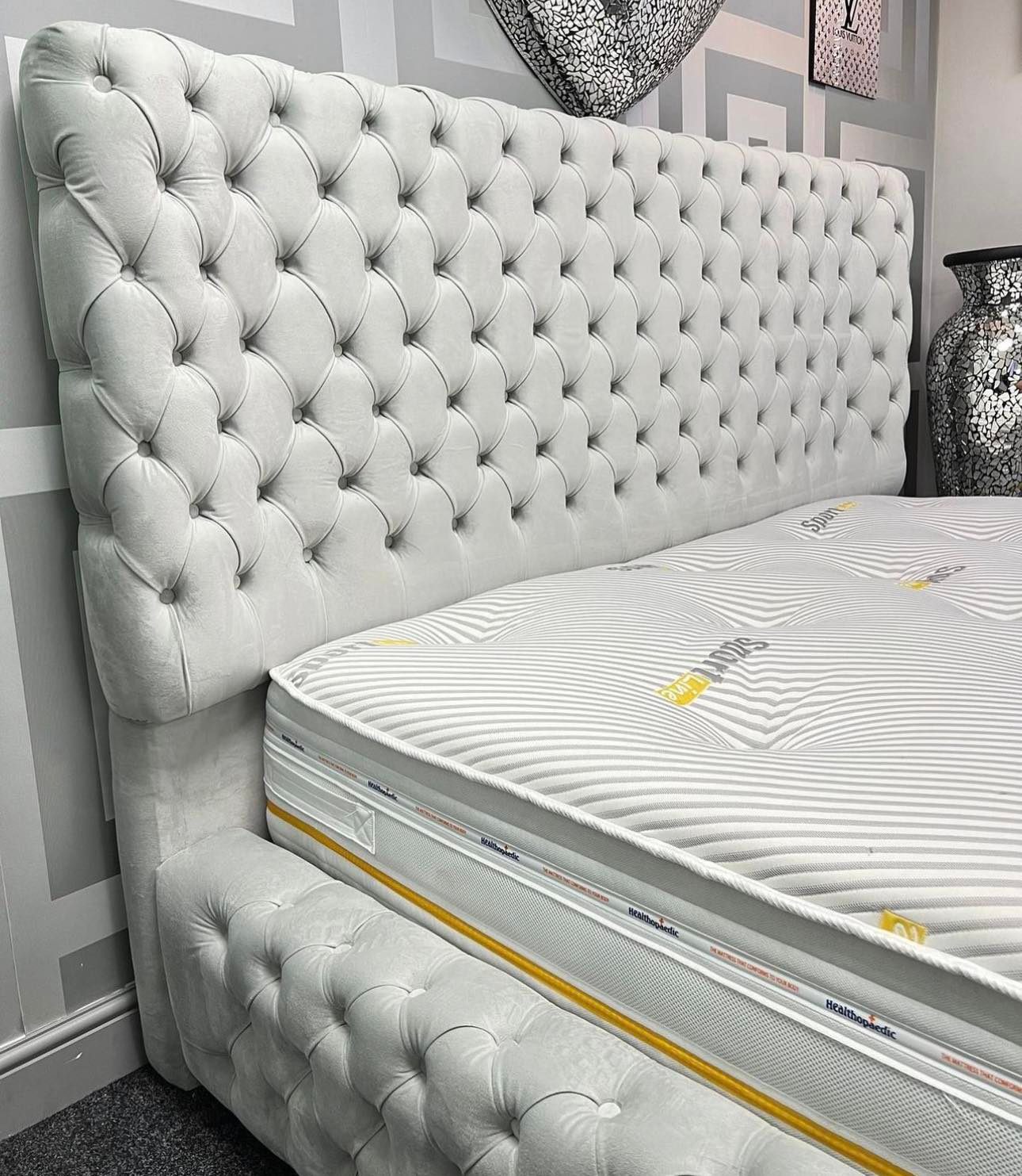 Diva Ottoman Storage Bed: Storage Solutions