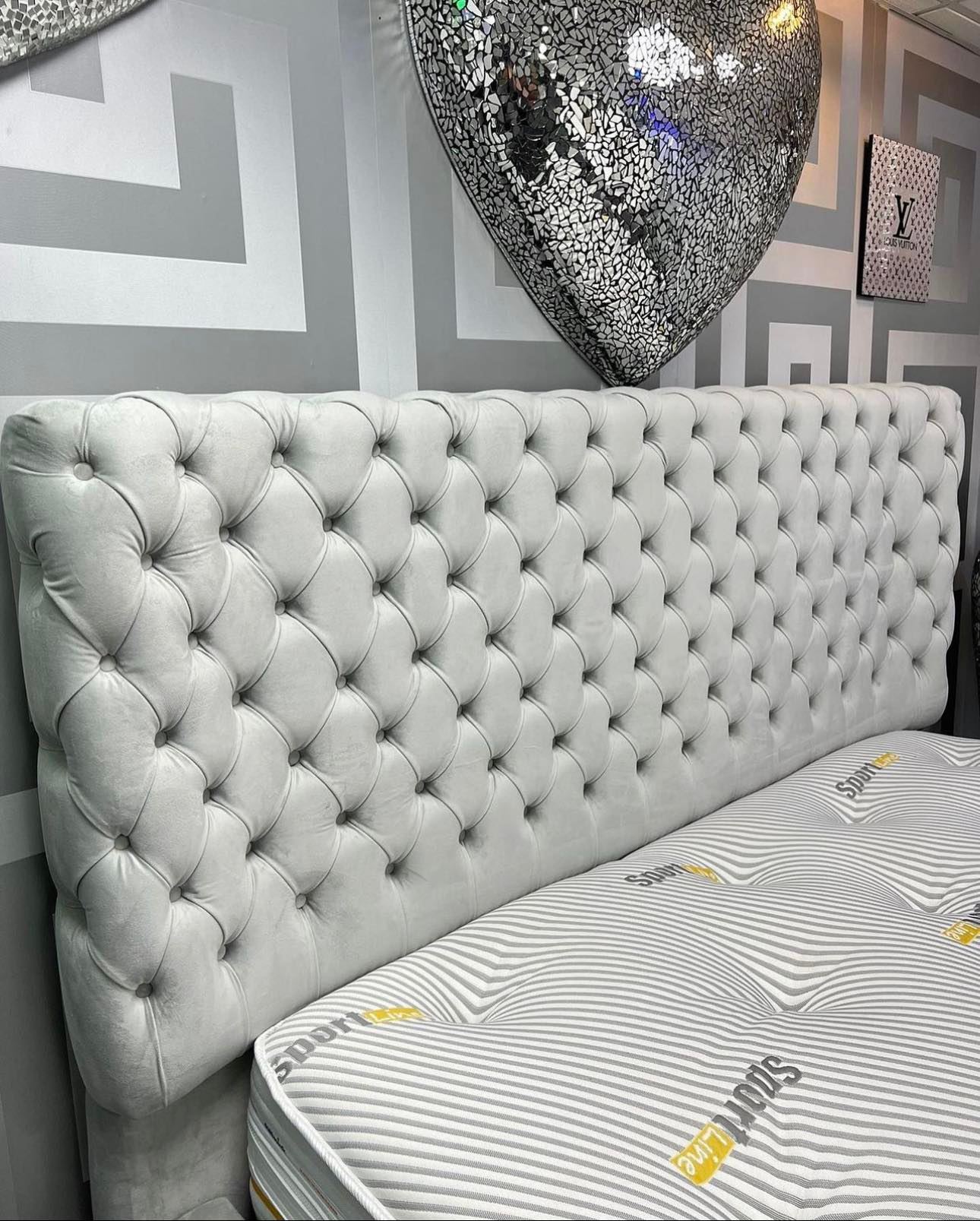 Diva Ottoman Storage Bed: Storage Solutions