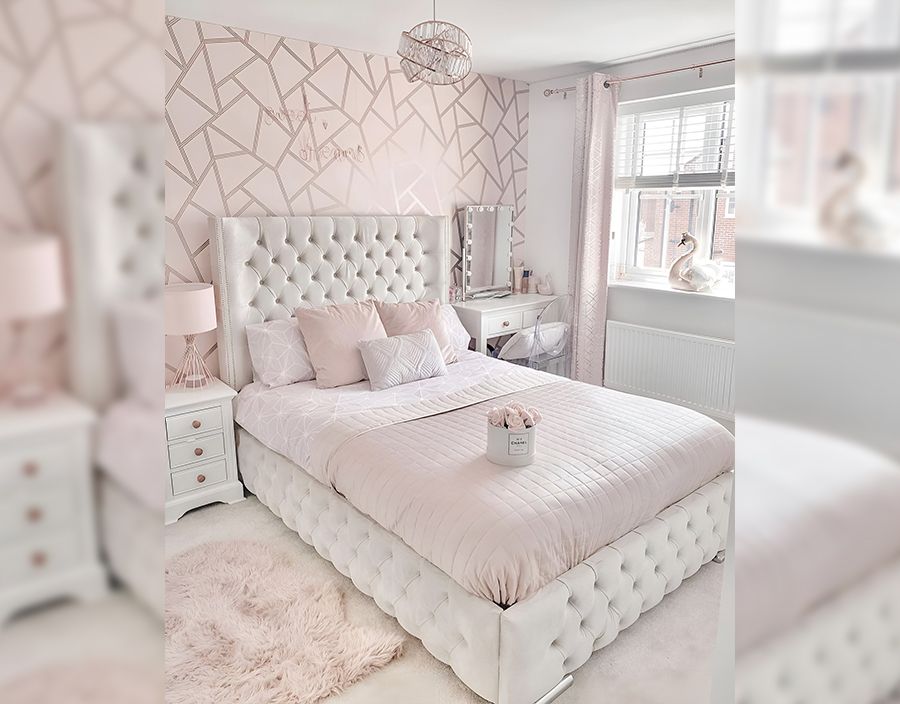 Supreme Ottoman Storage Bed: Bedroom Furniture