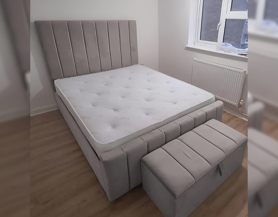 Windsor Dreamer Storage Bed: Bedframe with Mattress